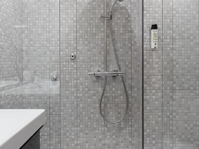 5B3090F64BE3FEF7A31A2AC65DAA9CDE