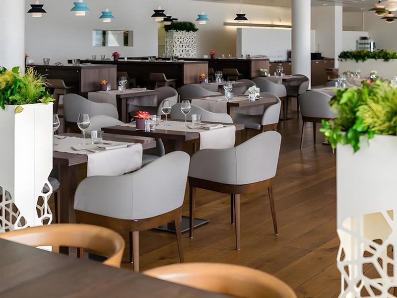 011A20CA9754C09444D0A24023ED640D