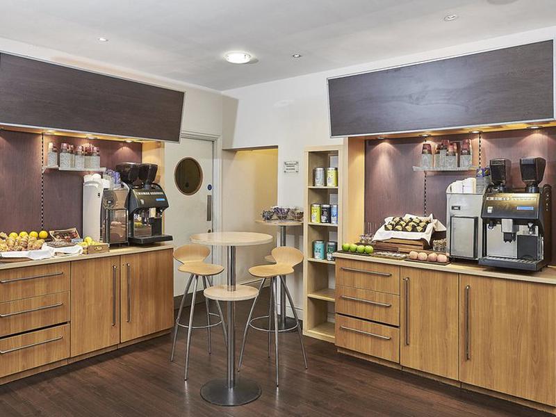 C5D226D221F0493A403E1B90EE2F0D85