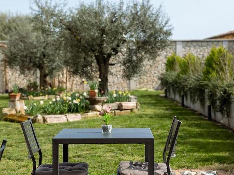 4651115D640B52206D88303F2B65B590