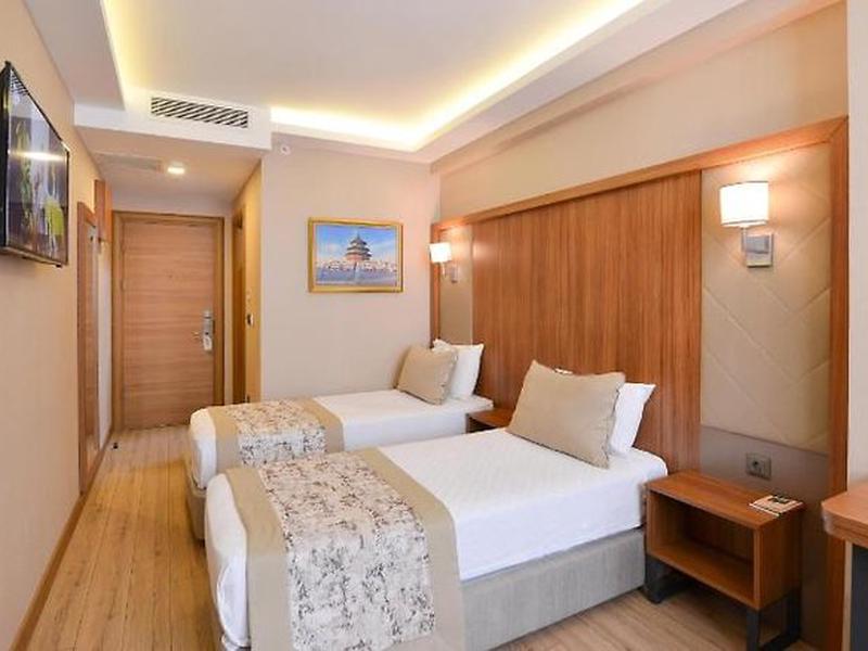 CF00E67087ADB3C643D3A6FDE7C3A0CA