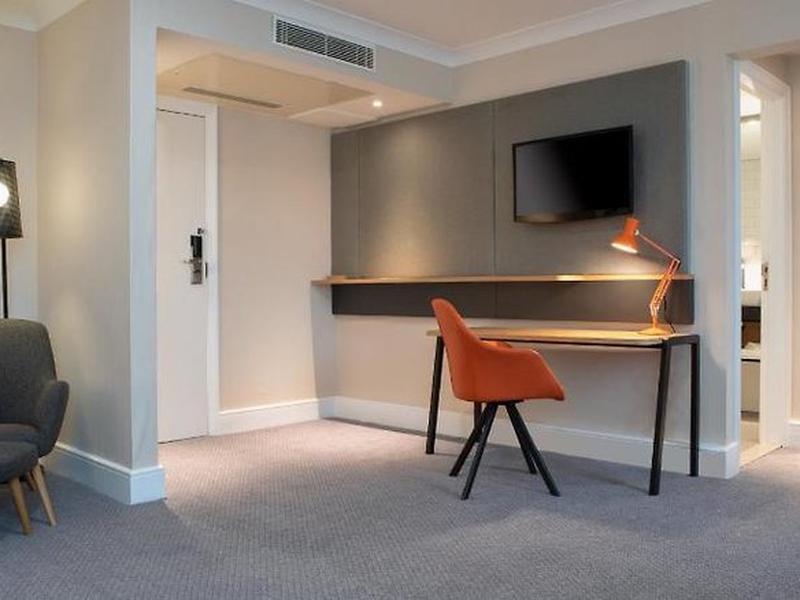 2AC9215F6E62652694FFE11D3EA60392