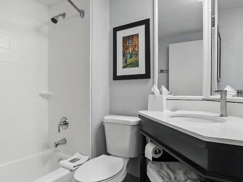 82FE05106CCFD5E9DD25B0C03DC13724