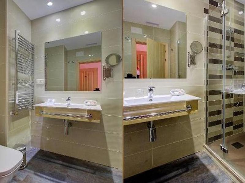 F7148CB78422703B98E9458C06F69273