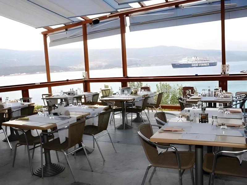 AE59EFFEF275DBC50FA1FB4A3931FF5E