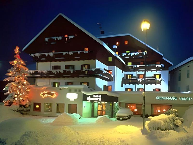 F1D385CD11C58EF298BFE012C83C7C77