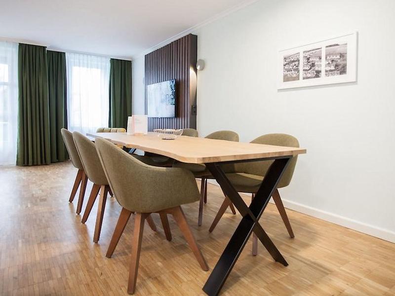 03DA8FD95311A79AD1FAEA4B8F458EE6