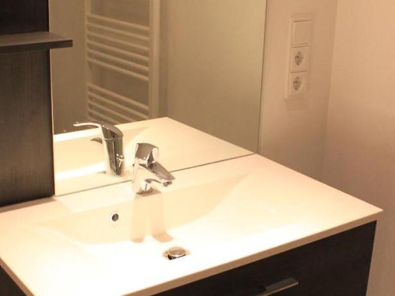 F48DC7C8CE721D2A9F5803B96DAD9096