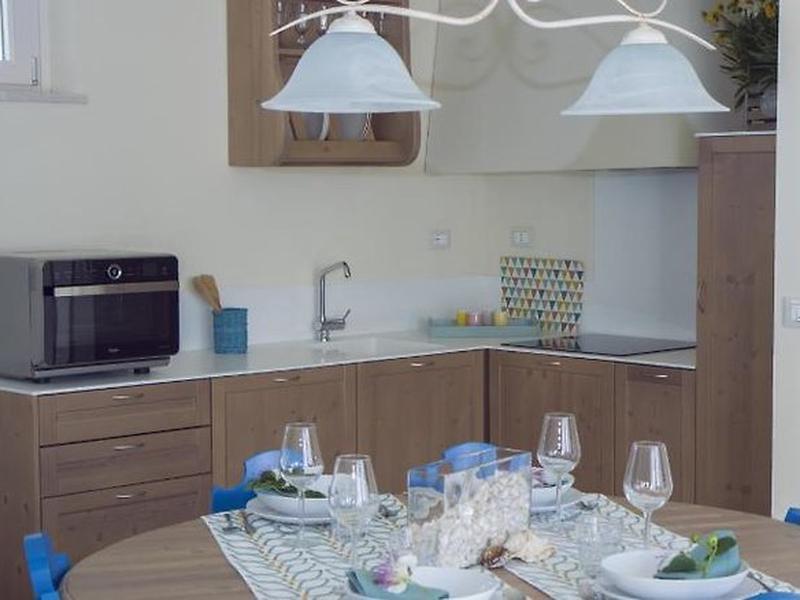 17B75503CF195A8752B4F4BD1C05C793