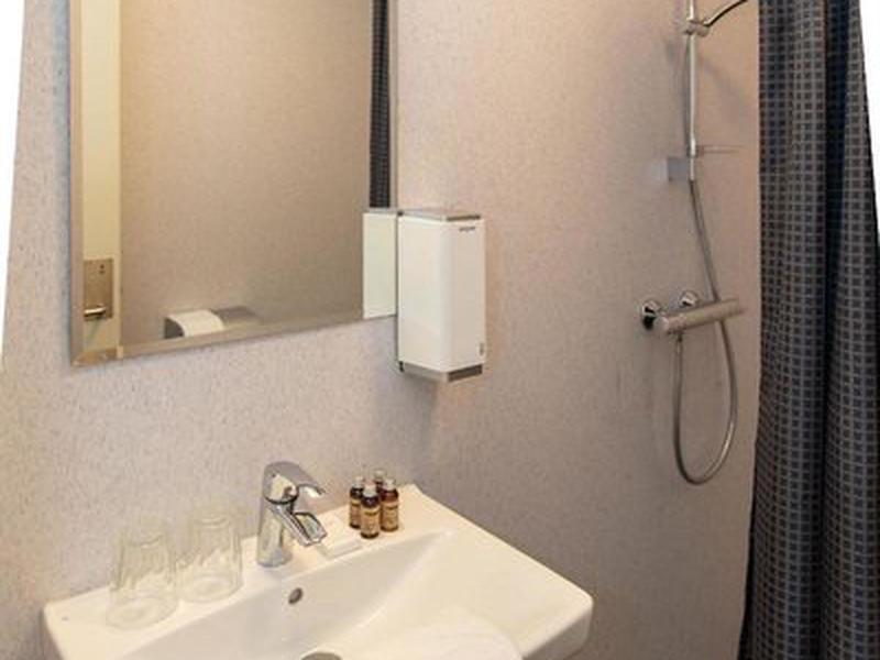 6324EDB9780F8017CB994CC5850B01CF