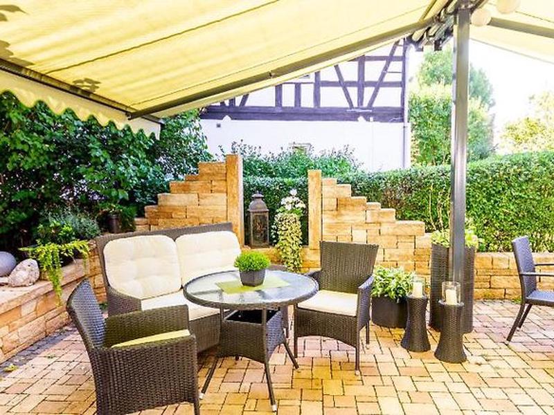 2948CB15512F0335036FF92619E24037