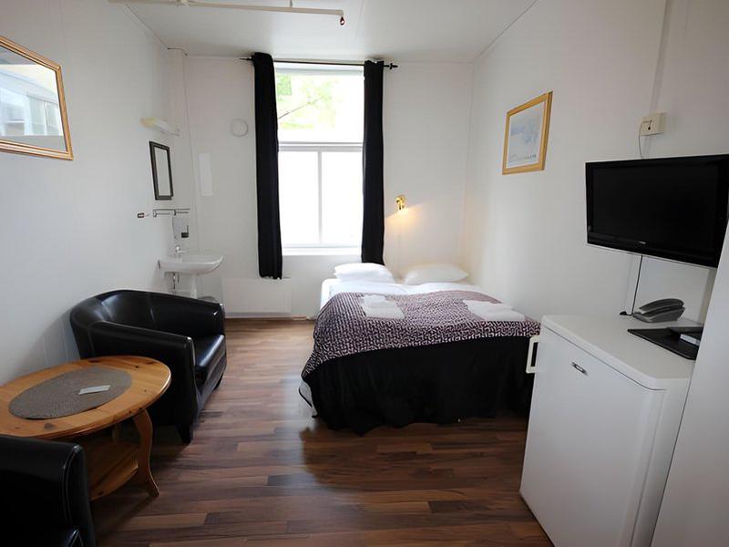 18F5BB770221E3EABE7FBC0CFB853828