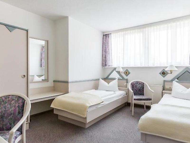 6BC1D1194EC382F7DC1ACECAEEE7F8B2