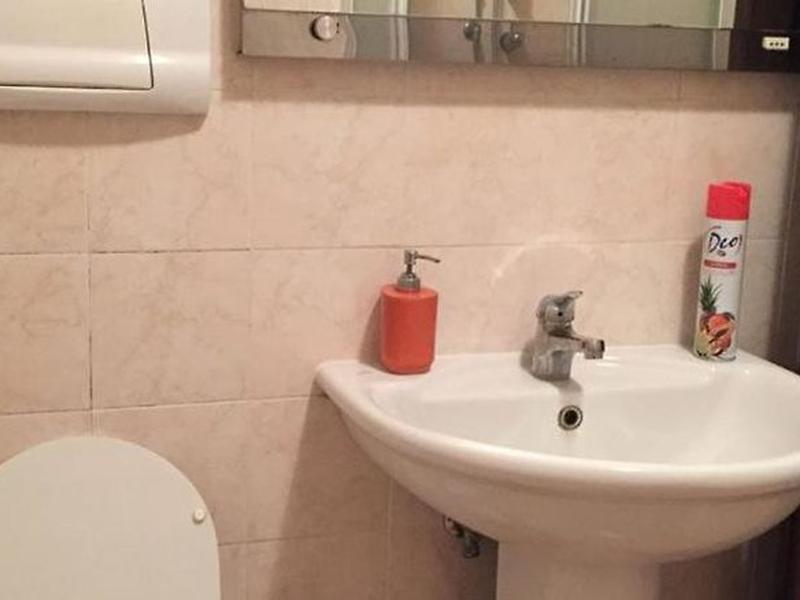 1986595147D1CD0C7FEF8CADC8ABC3CB