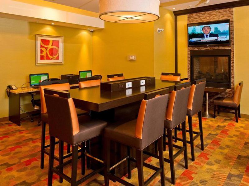 51CC62A7EA5FD35EF6E9634AD0494D8F