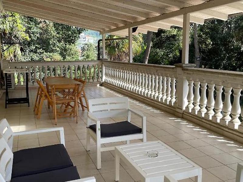 AE558F119CFB0C972F499067B2450972