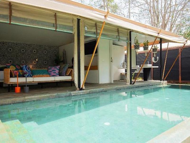 5733B391E761C2E650E7B1B081C696C0