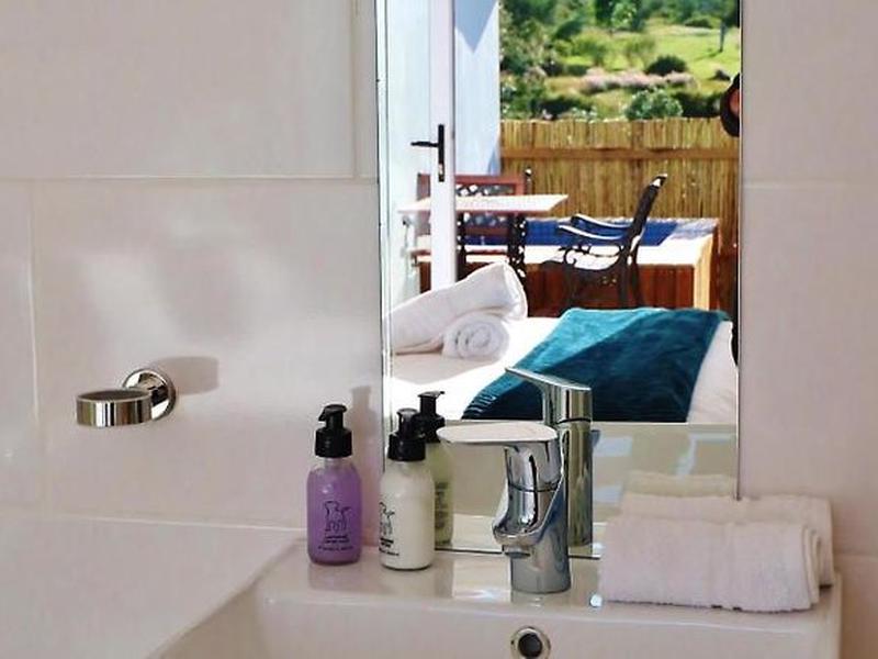 02A876B09625C650F23432FF325ECF3E