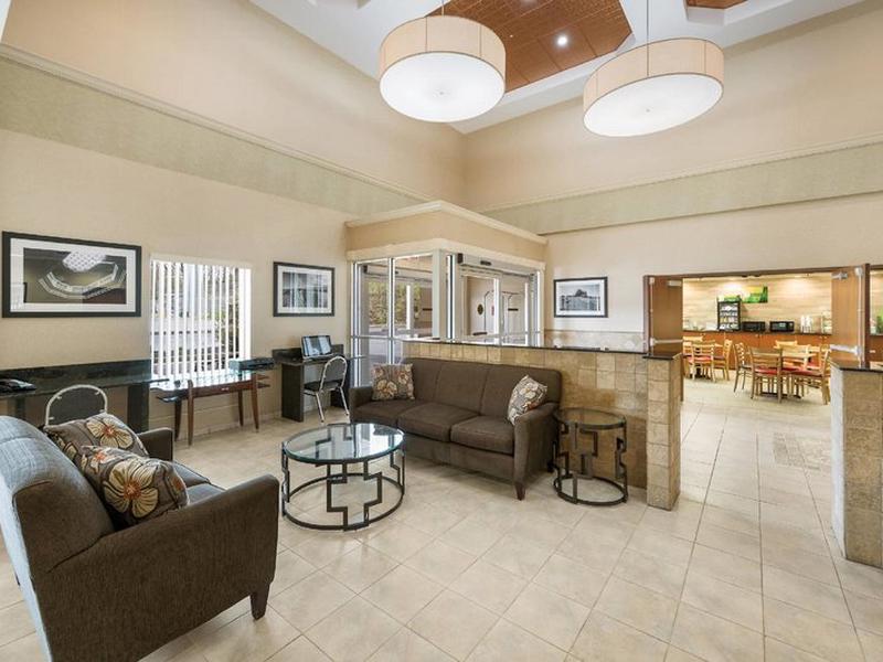 C5032B05622B5E03FB19F14720B4BA3C