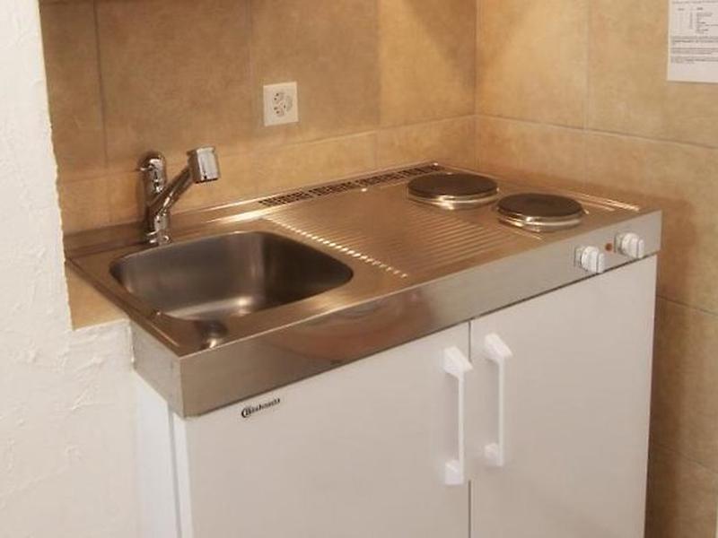 6C07439AB76571404078CC3A78176926