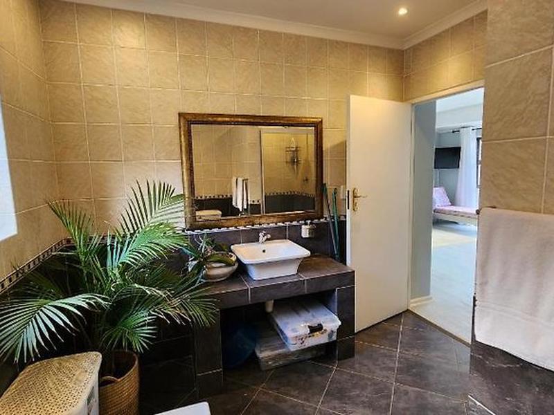 C98ACF673A5FD91FA9B270156CB801D5