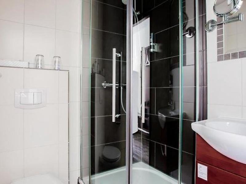 1C08D90D7ECD1C21CDD7D5FA7D30CE14