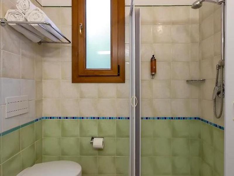 BA435D8EE20D6563FB8A7C20A42E88ED