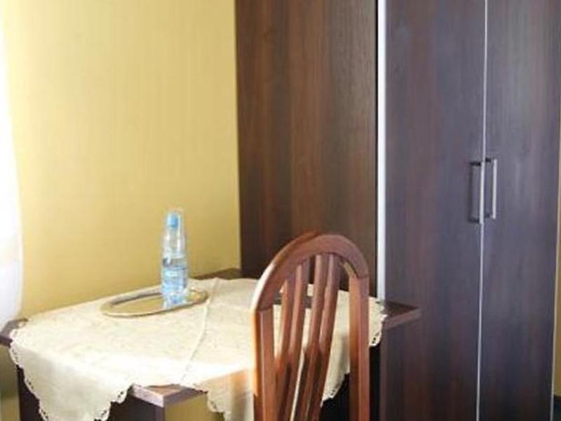 67EB4B439ACCE430137D499EA04D8E0C