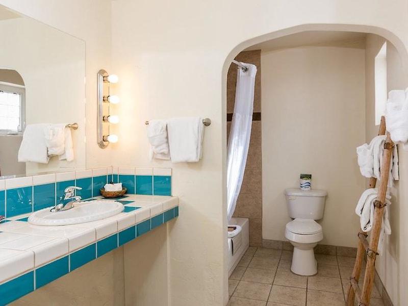 EFC044FD4354A1160AEED9A4A702285D