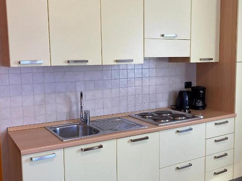 062E62980C680AEBD17E14AA5A2C71DE