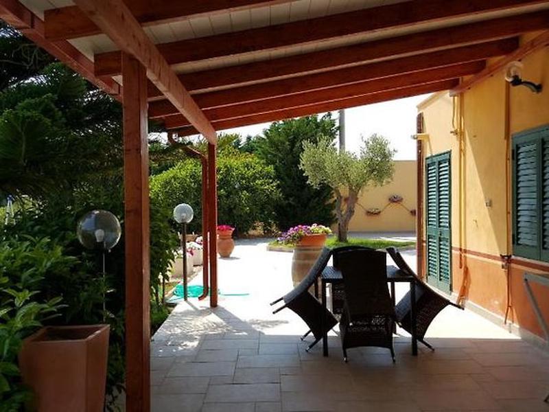 E4F534A79404EA9473423F6F5114053C