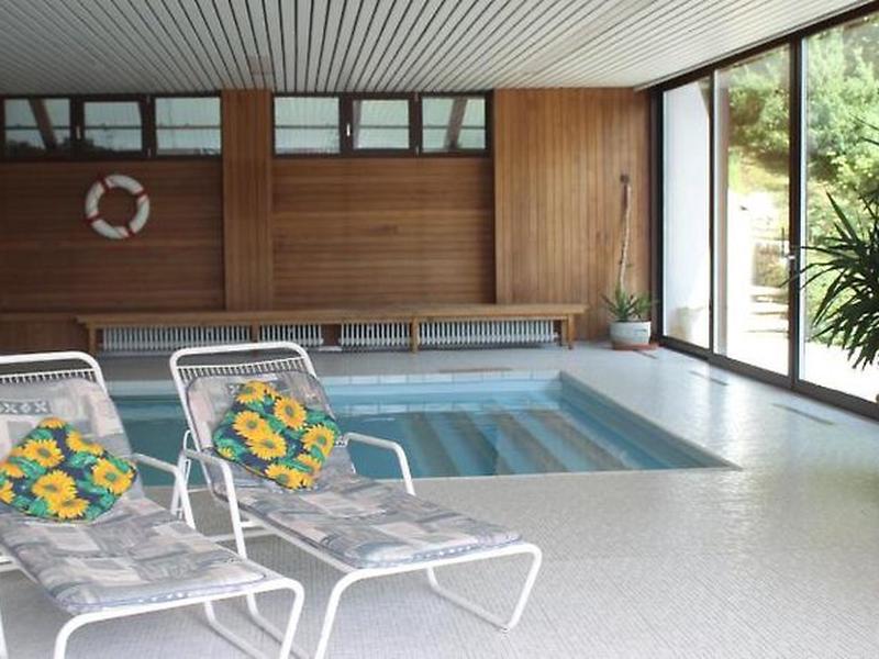 D096BFA594245670D9158C95CAD78909