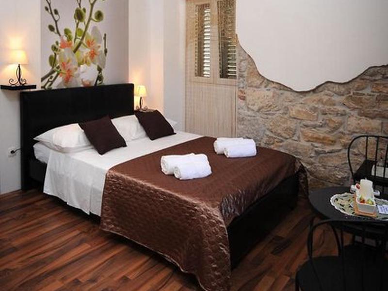 838B60CE084A6F1532ABC590F682DEE3