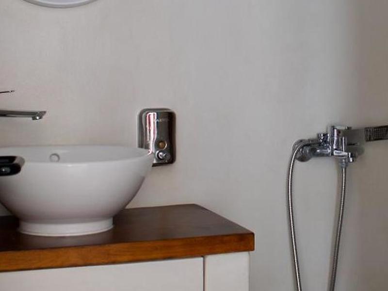 051A4FD306E00375560A64B2256B459D