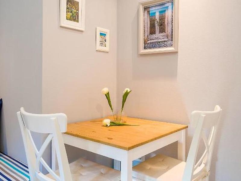 73B548D98CE4D7E7376A0BA000EEB9ED