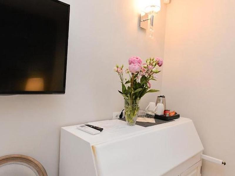 3BCB9E108D9485678EA66332678F38E4