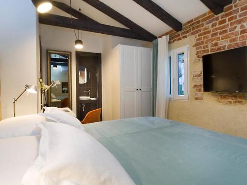 48BDCA9DB4B80783CF7E03C20F76578F