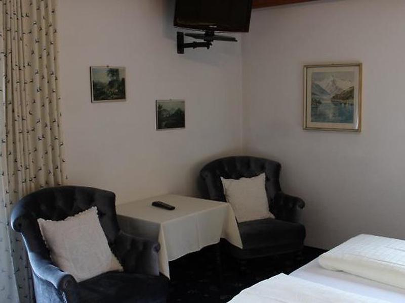 6F28190926C80B67B2C6FBCD7C1D35AF