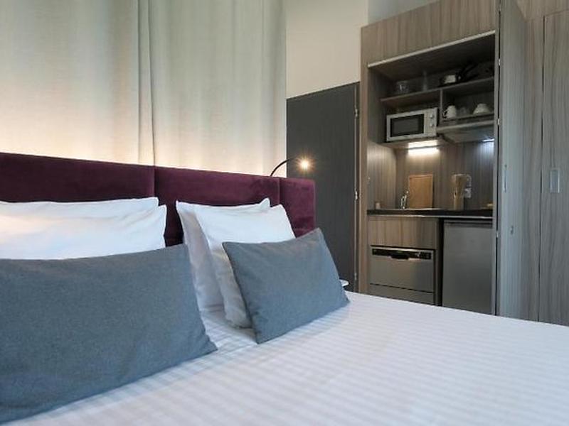 85C9A34F76C3E147CF06AF3C788DAC92