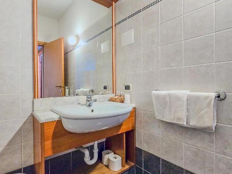 3C5484984CCD41D58BEE2D03EED4597E