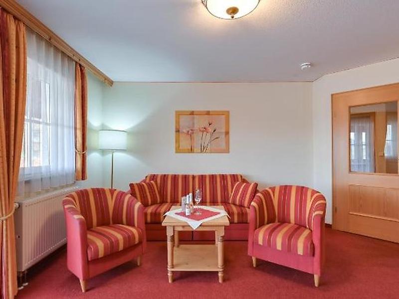 100D6D9CF1CFFB97861F1A766577820A