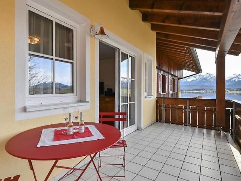 BCEC17B889BACEC391CC6397EE7E9697