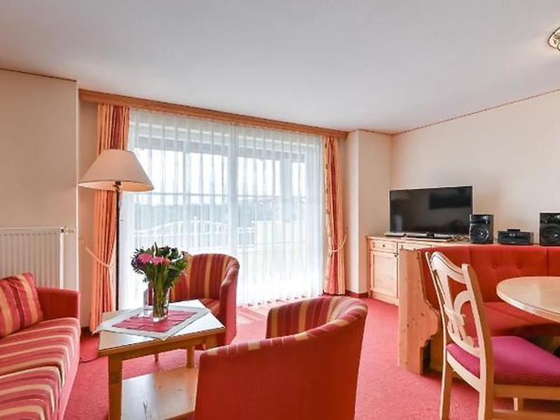 82E76AAD505EDE94B3BCE9F9B3AC59B3