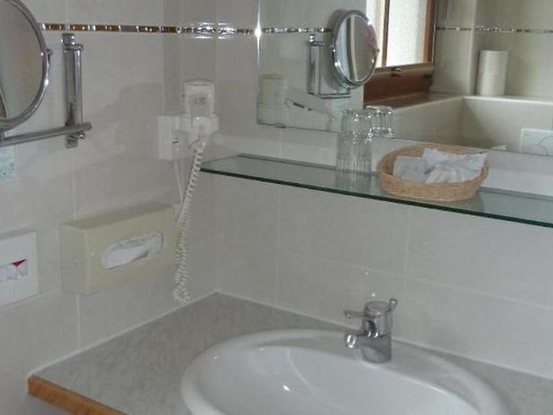 0C51A7430EB7CD794745B949B3854E4E