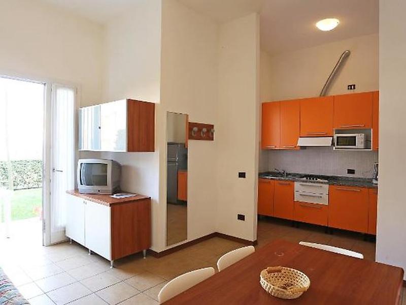 591895E997D9E1FBA8805162CBB23A4B