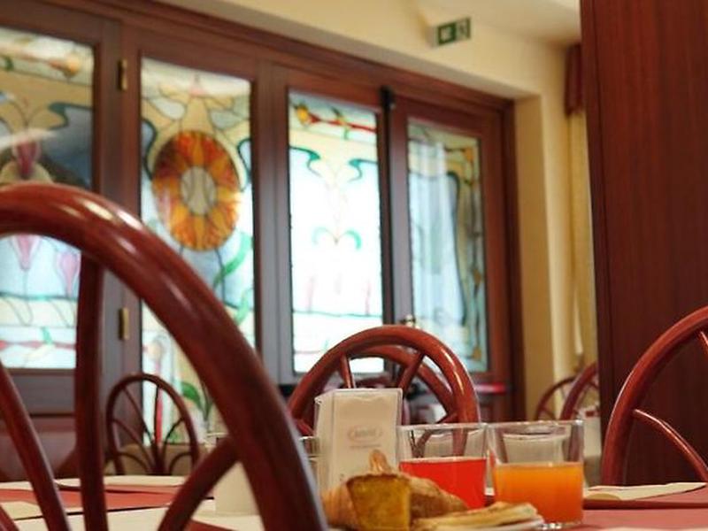 EAAD68844AA9E7455DAD7123CA2B503E