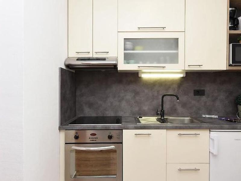 35712CAA0B45FD0809EAF889B946BC94