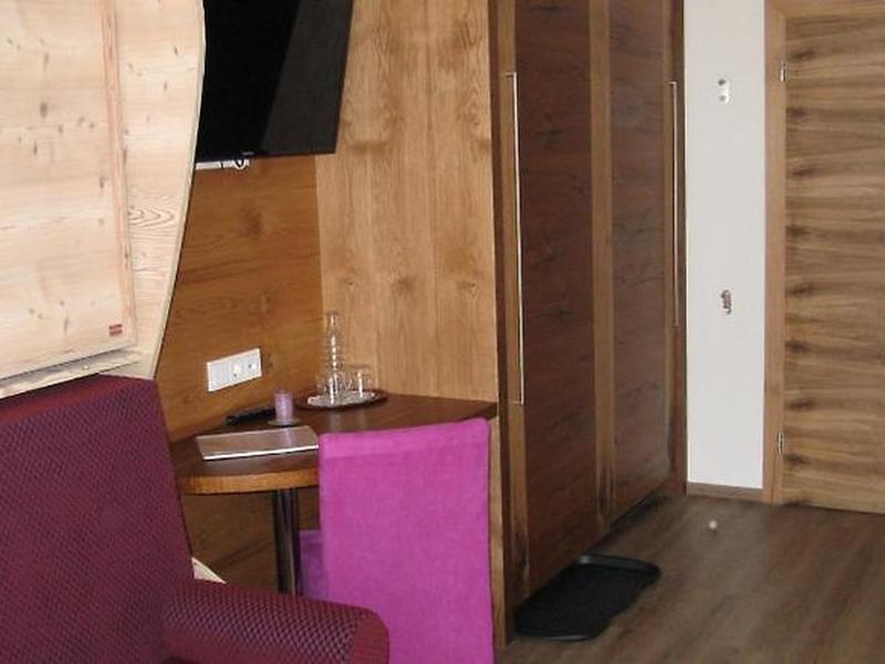 C91D4CF6AC6914CFB0DA6F8A9D462FFA