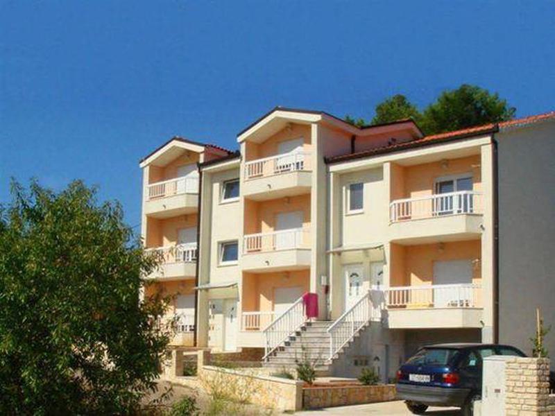 A74E49B7B6E4413FDDD15E1AAA94B90A