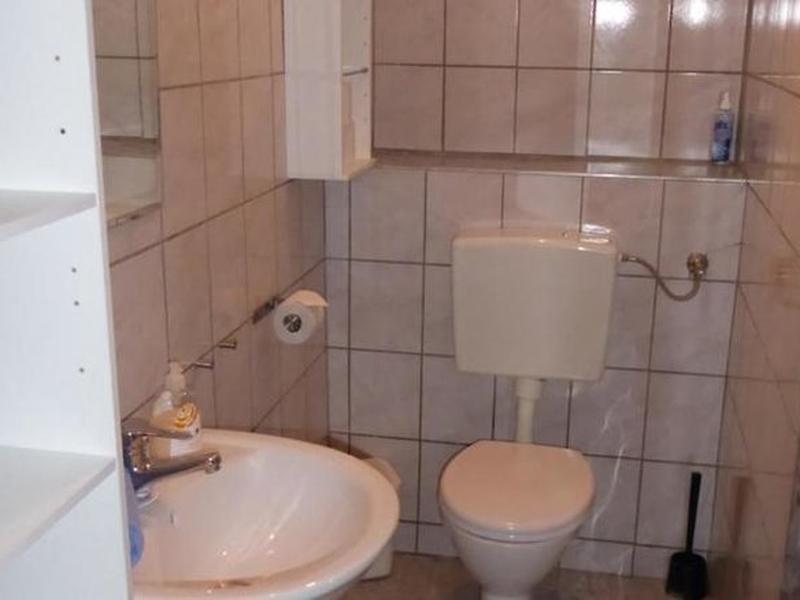 FF43FC2E57754FF0AB25D0B29E585437